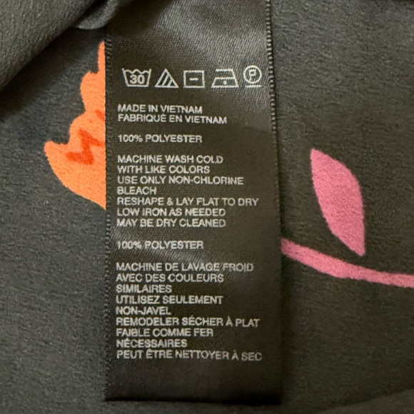 Urban Outfitters black purple orange floral wrap blouse women’s size medium - Picture 8 of 9